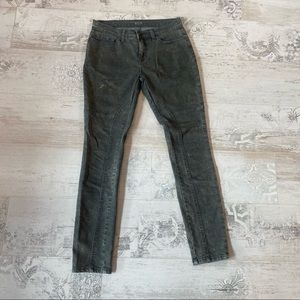 Urban Outfitters BDG Mid Rise Twig Ankle Jeans